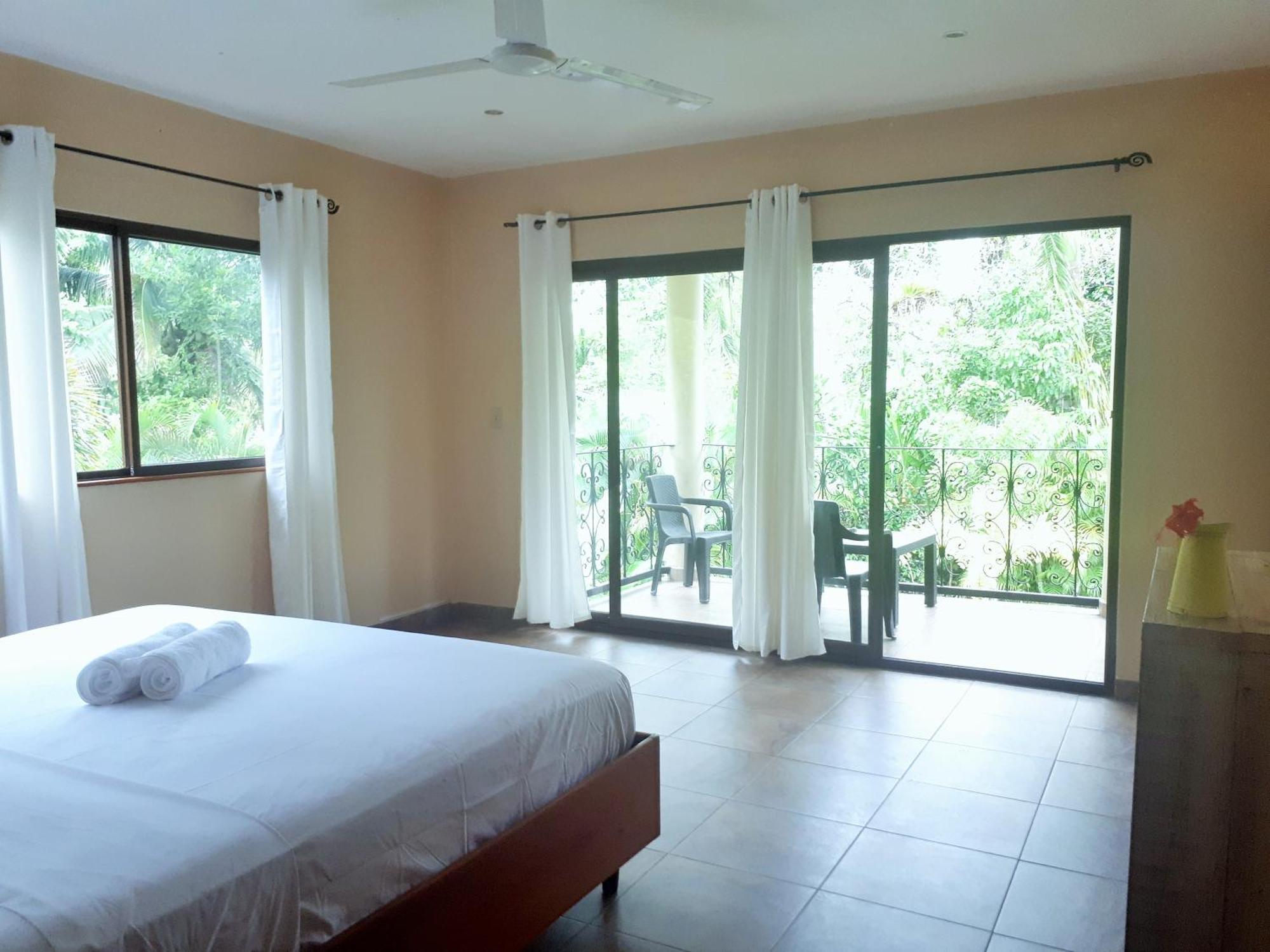 Bed and Breakfast Sol Y Sombra Bocas del Toro Zimmer foto